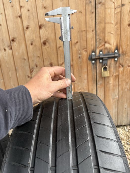 Bridgestone Turanza T005 245/40 R19 98Y