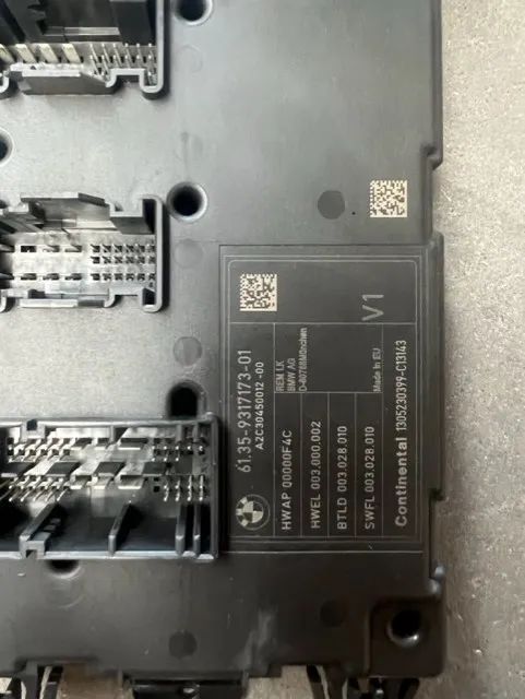 Caixa de Fusiveis BSI UCH SAM BMW 118 D F20 D21 61.35--01