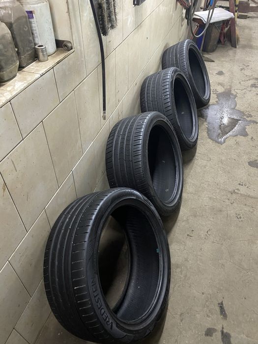 Лето vredestein ultrac satin 215 40 r17