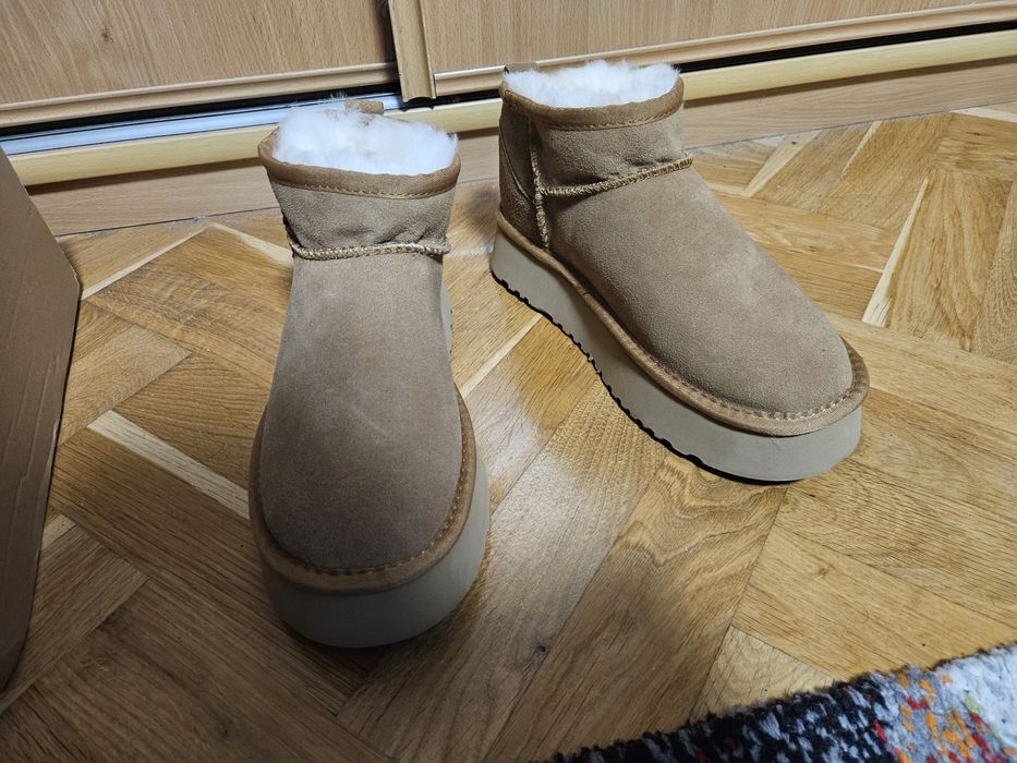 Buty zimowe na grubej podeszwie, z futrem w stylu ugg