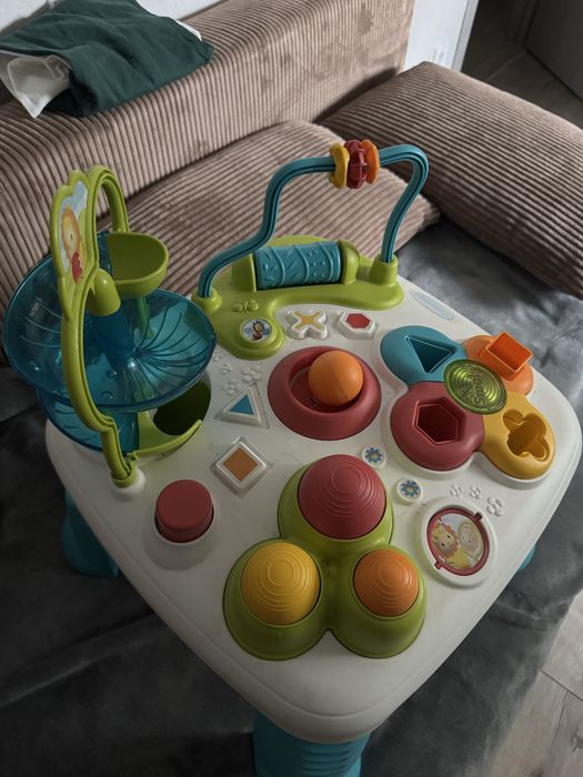 Розвиваючий столик smoby