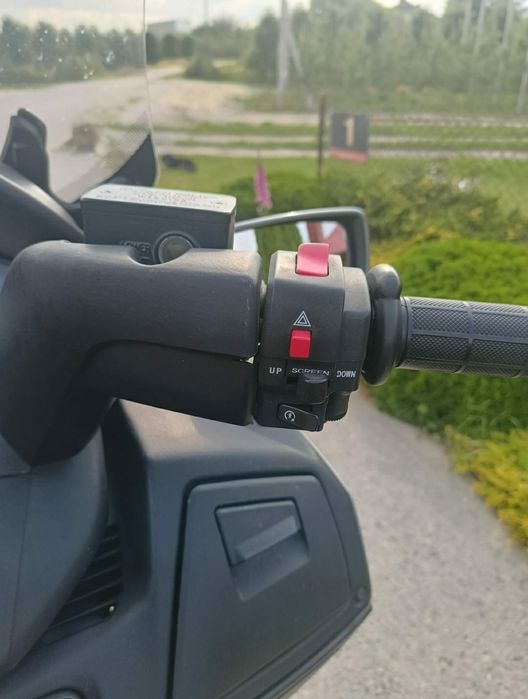 Suzuki Burgman 650 Executive