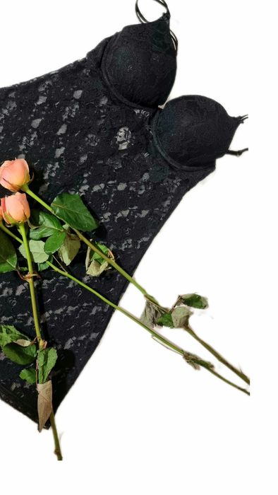 Сексуальный кружевной пеньюар H&M 84 A