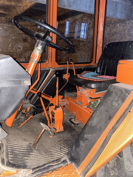 Т-25 з навантажувачем