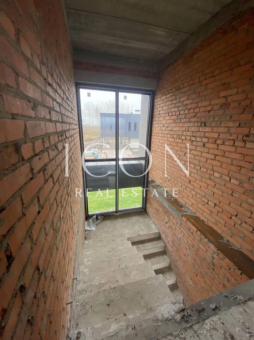 Продаж будинку |245м²| KM «Тепло», с.Крушинка