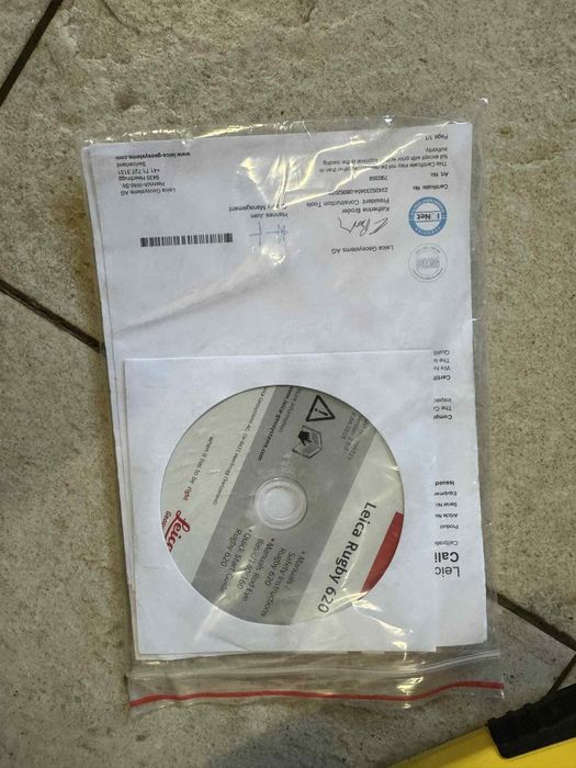 Laser krzyżowy - Leica Rugby 620 - niwelator