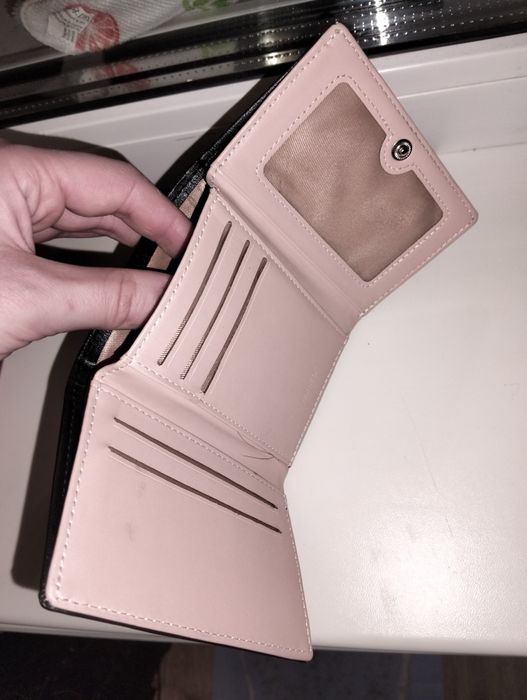 Гаманці для дівчаток