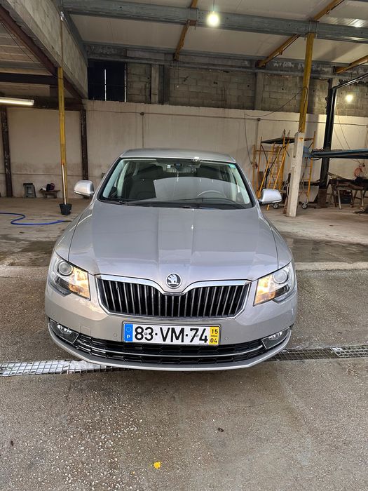 Skoda Superb 2.0 TDI 170cv 4x4 DSG – 2015