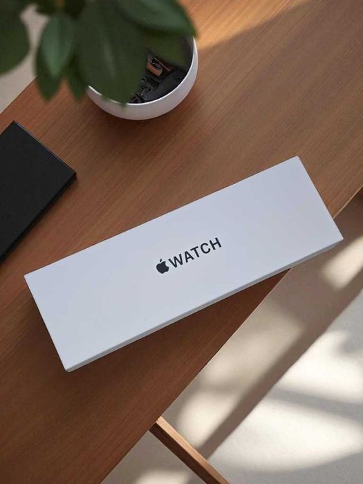 Apple Watch SE 2 gen LTE Cellular 40mm Silver + 2 paski + ładowarka