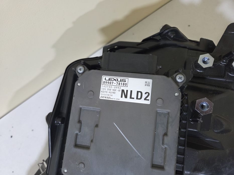 Фара ліва Lexus NX 2022-2026 Triple Led USA