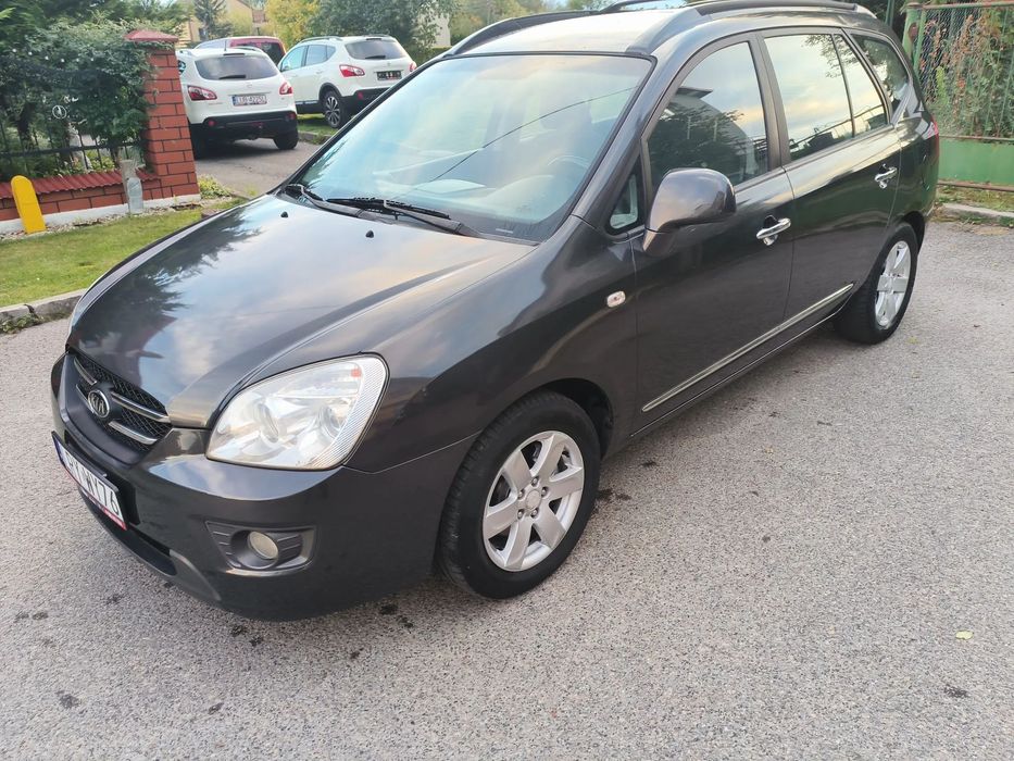 Kia Carens