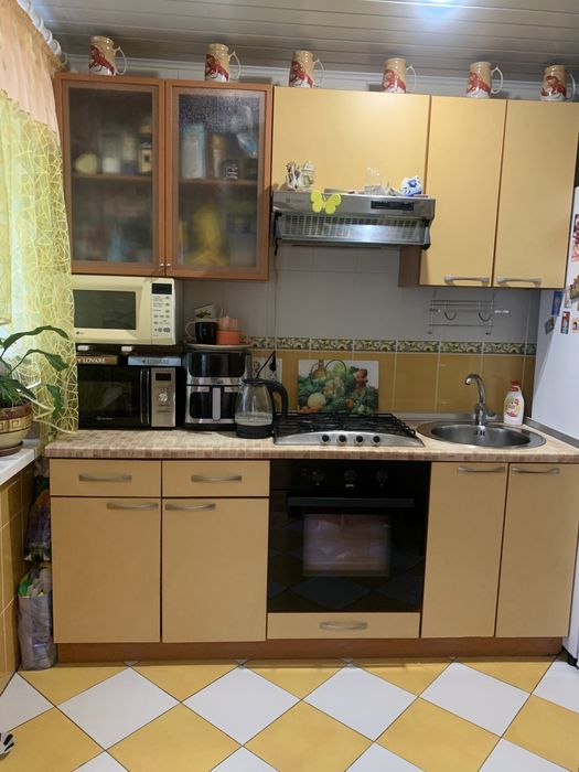 3 кв з ремонтом на 1 поверсі