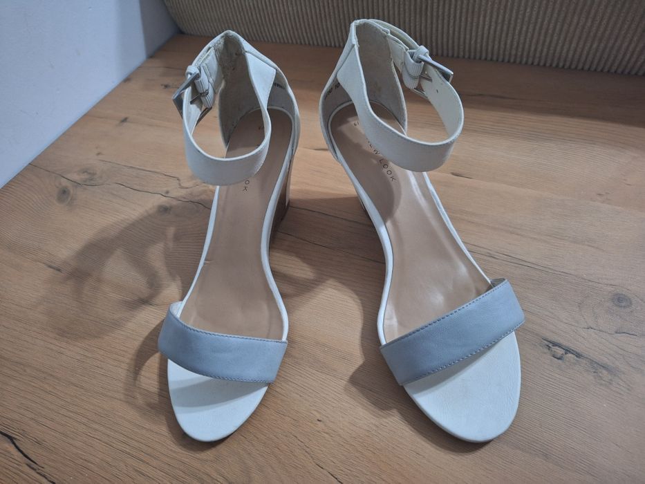 Sandały na koturnie New Look rozm. 39 nowe bez metki