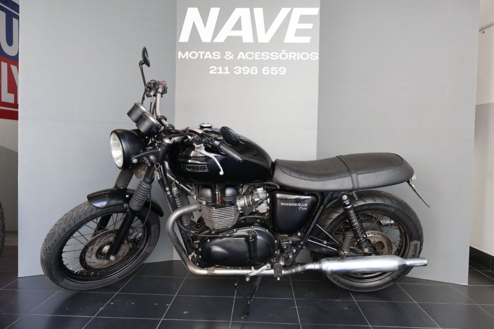 Triumph T100 ( RESERVADA)