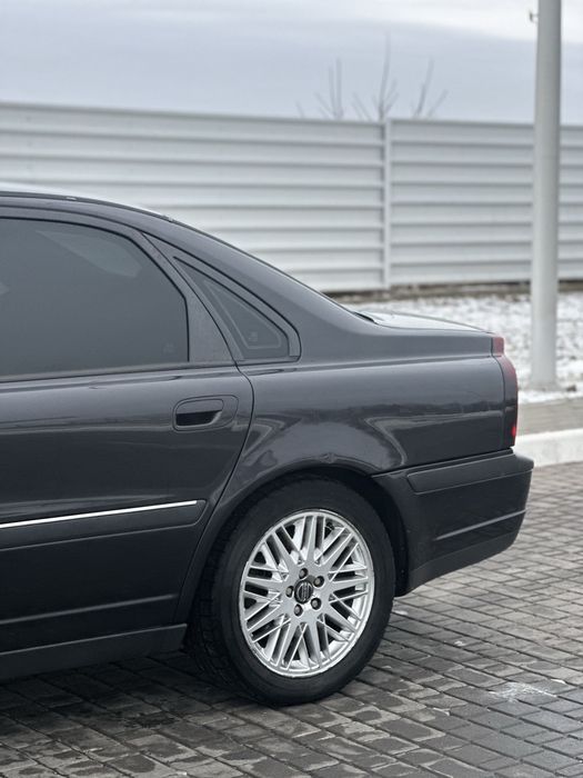 Продам личный авто Volvo S80