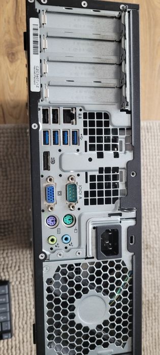 HP COMPAQ PC Intel i3 8gb RAM 120SSD