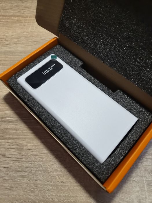 Повербанк Hinne 10000 мА·год 18 Вт USB-C PD швидка зарядка