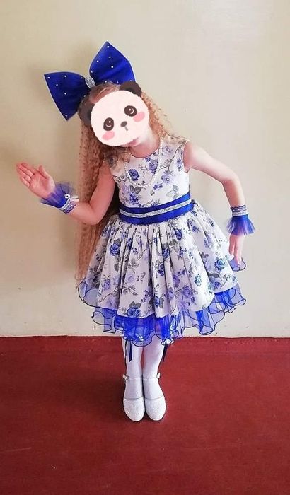 Красивое и нарядное платье для девочки.