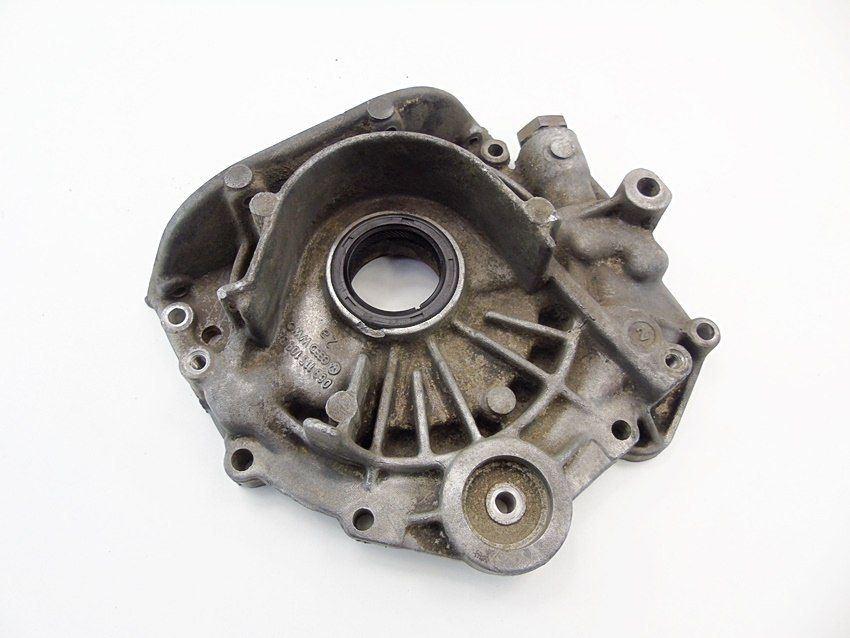 Pompa Oleju Silnika Audi 100 C2 C3 1.9 10V 069115109B Avant Sedan