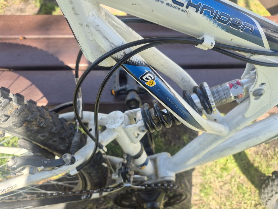 Bicicleta em bom estado - Rockrider full suspension
