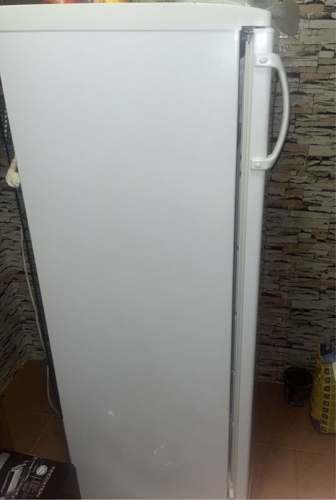 Морозильна камера ATLANT M-7184-100 (МКШ-240) — 240 л,