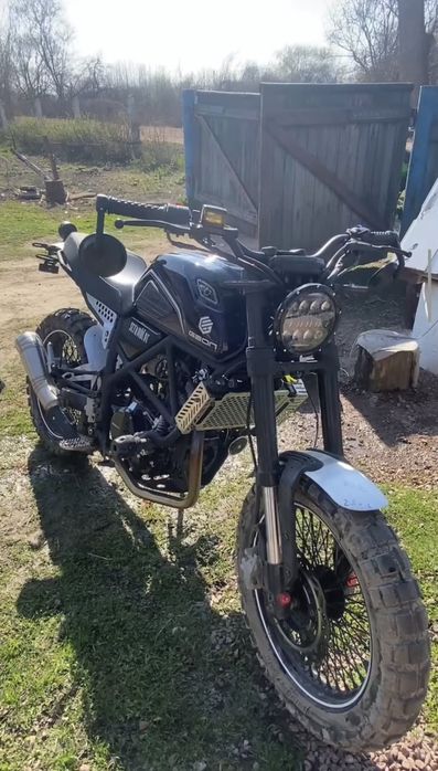 Продам мотоцикл geon scrambler 300