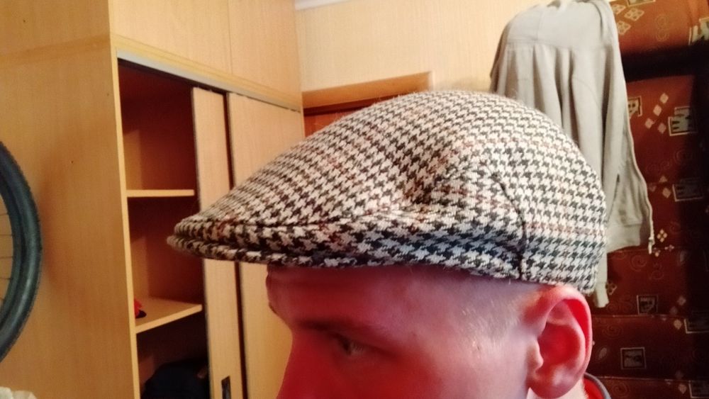 Для стильного, кепка от Сереги!