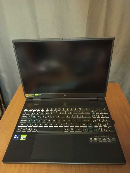 Acer Predator PHN16-71/i9 13900HX/16GB /RTX4060/16"/W11/1TB