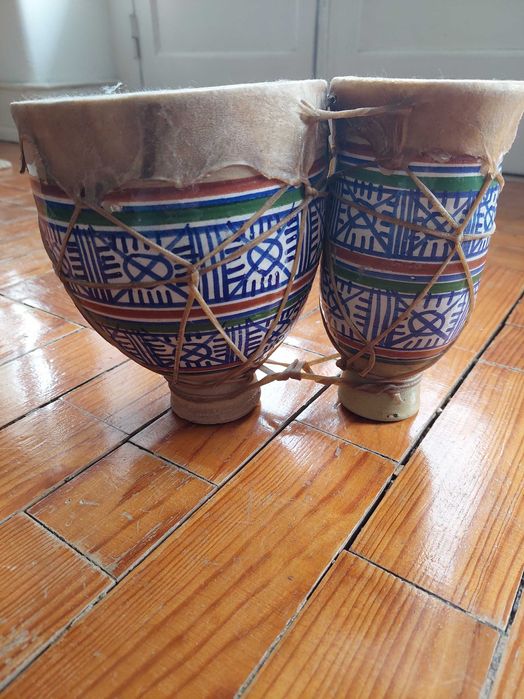 Tambor bongo africano - artesanato