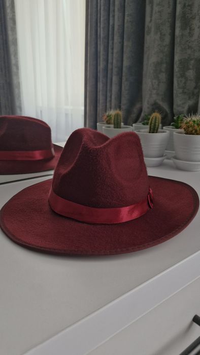 Капелюх фетровий