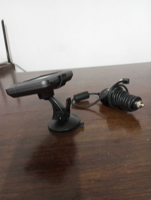 Navegador Garmini-Nuvi