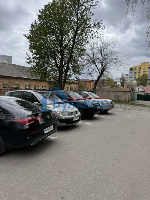 2к.квартира, Зигіна, цегла, з ремонтом