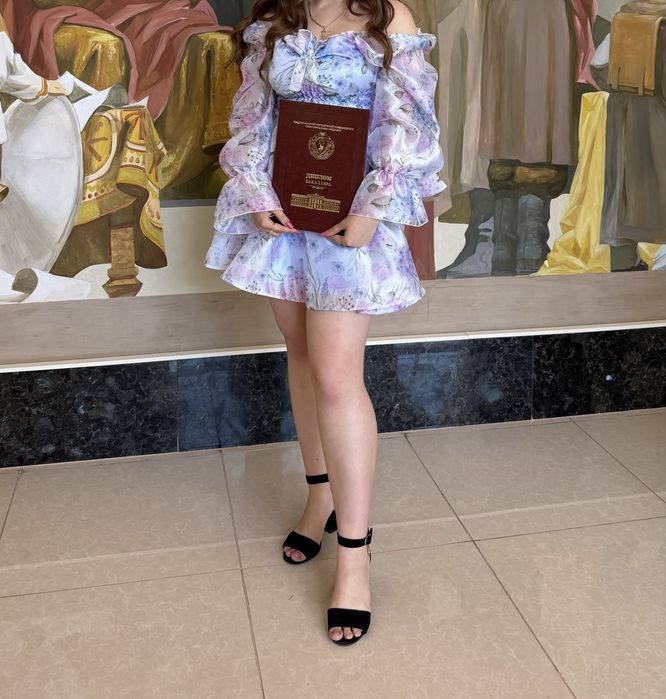 Пишна сукня/сукня  на випускний