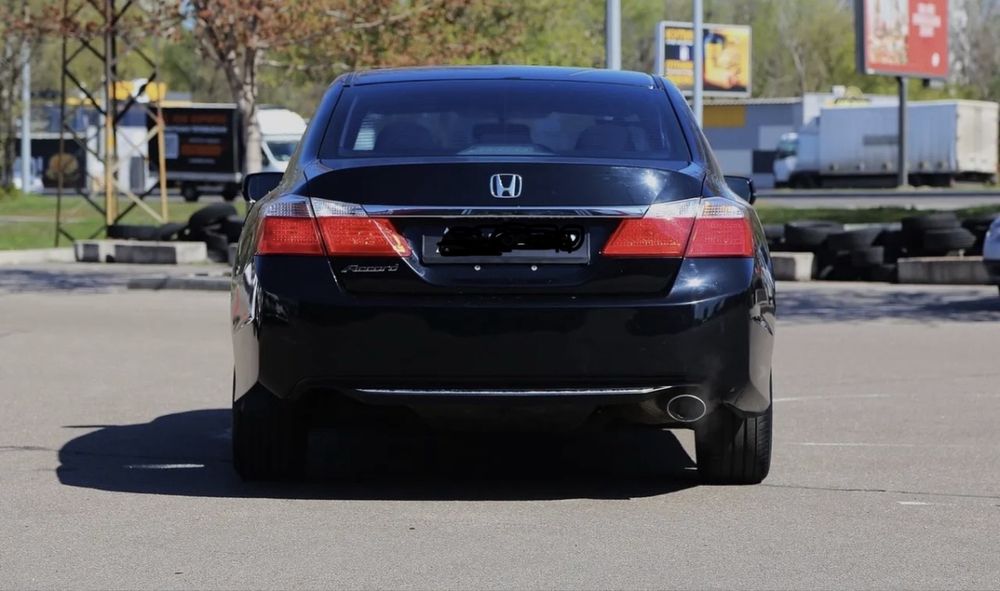 Honda Accord 9 2015