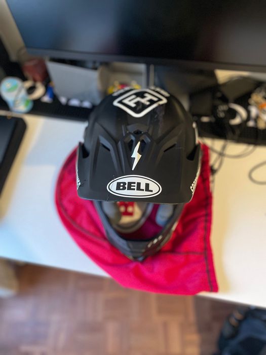 Capacete Bell Full 9 (MIPS protection)