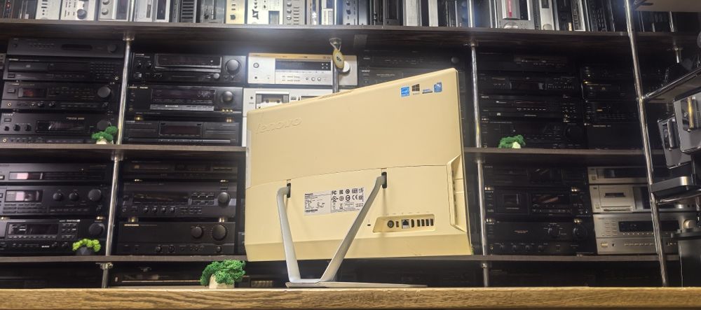 Моноблок Lenovo 10150/i3-4150T/Ram 4gb /HDD no/дефект