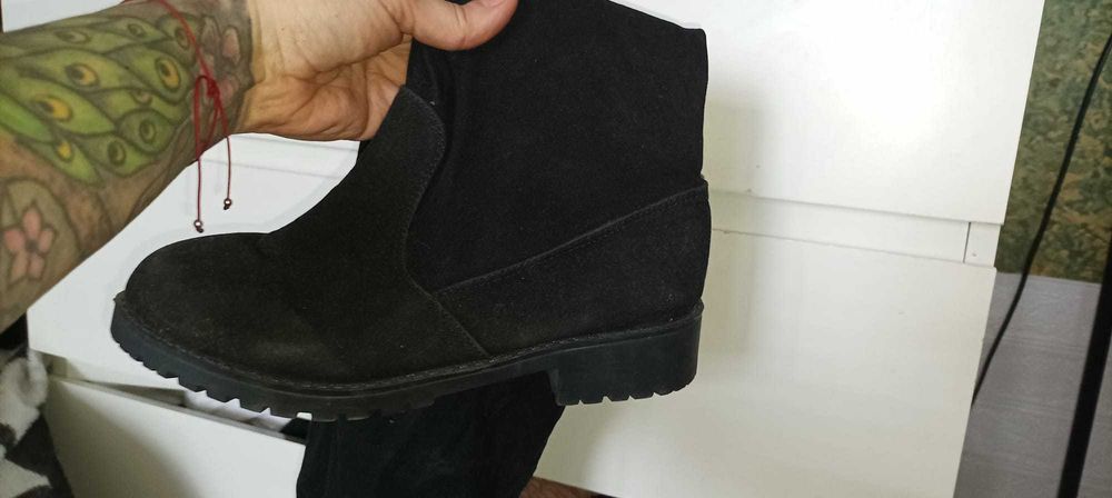 Zamszowe damskie za kolano rozmiar 38