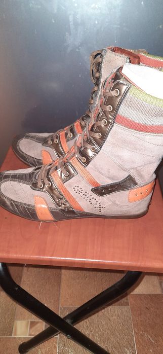 Жіночі черевики GEOX 37