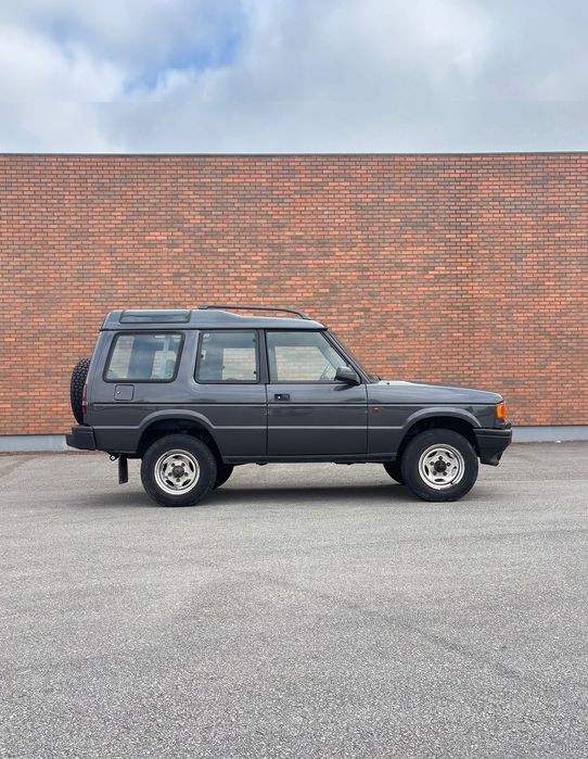 Land Rover Discovery 300 tai