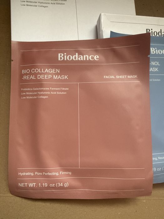 Маска для обличчя Biodance рожеві та сині
