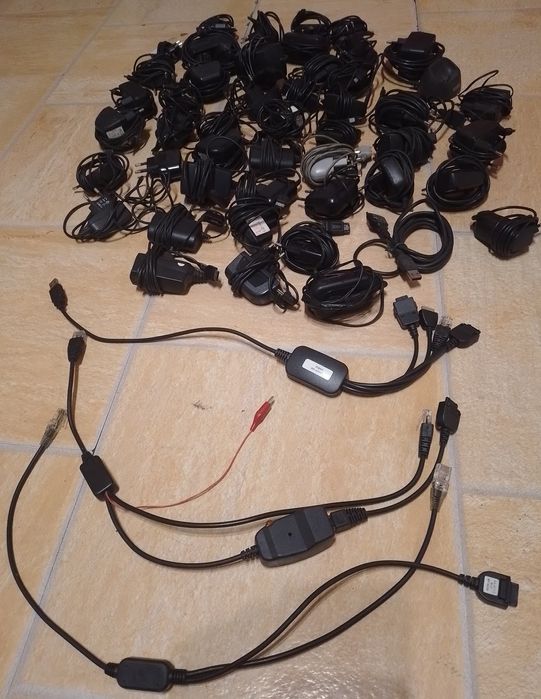 Ładowarki do telefonów Mix