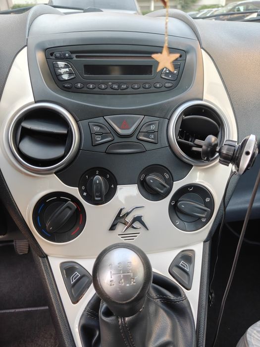 Ford KA 2, 2009rok, 1,2 benzyna doinwestowany, prywatnie.