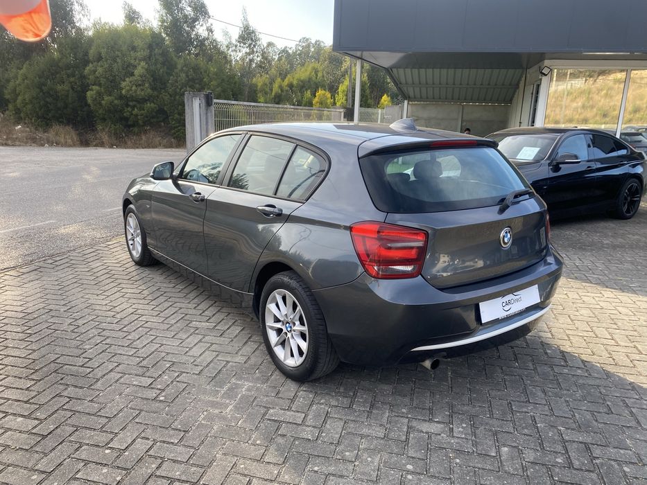 BMW 118d Line Urban - Estofos em Pele - Nacional