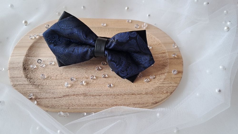 Muszki męskie (10 wzorów)