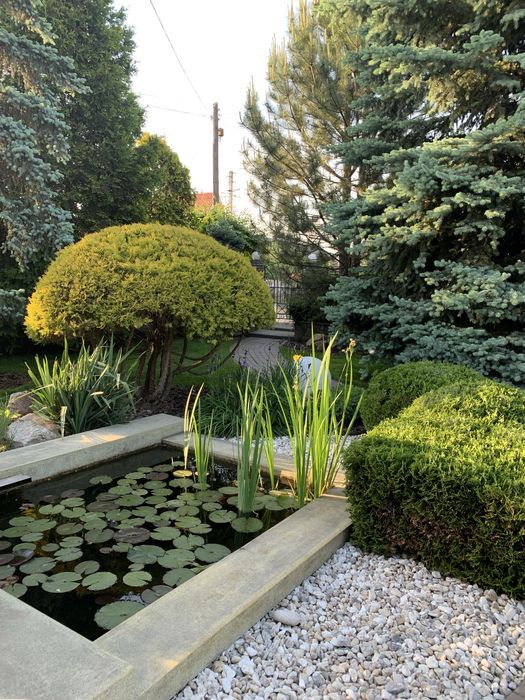 Продам 3-х поверховий  стильний будинок