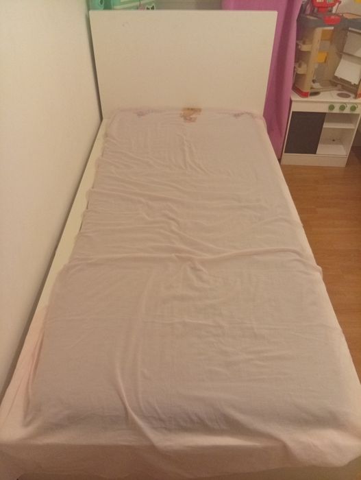 Cama de solteiro