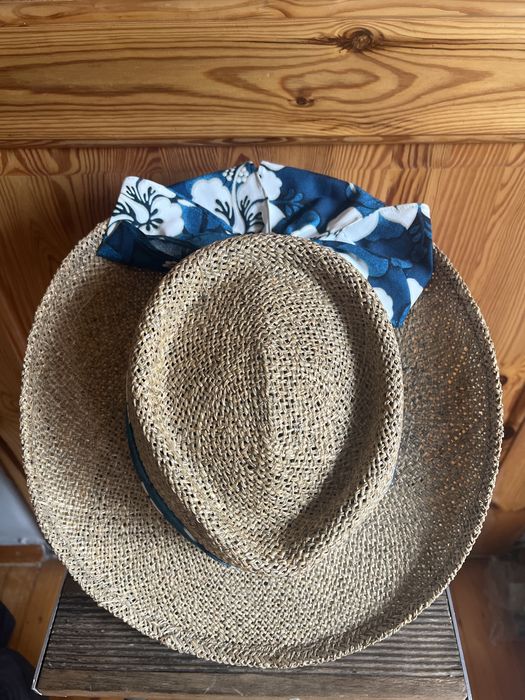 Sprzedam kapelusz firmy HAWAIIAN Made in Sri Lanka rozmiar ONE SIZE