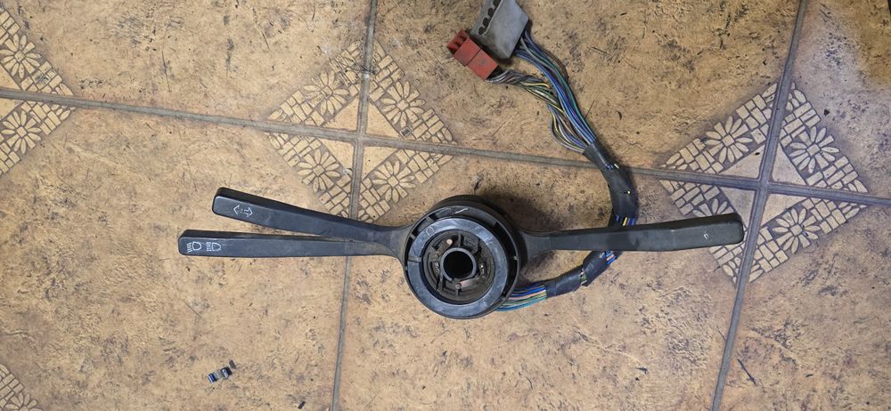 Manetka  przełącznik zespolony Polonez  Caro Atu