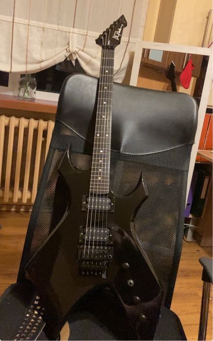 B.C. Rich X  Stranger Things Eddie Munson Warlock Black 2022