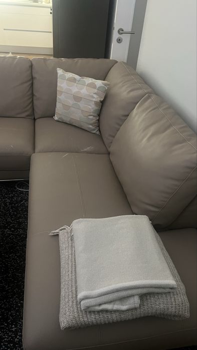 Sofa chaiselong bege escuro
